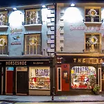Behan's Horseshoe Bar & Restaurant Bed & Breakfast 5*