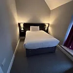 Behan's Horseshoe Bar & Restaurant Bed and Breakfast Listowel
