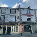 Bed & Breakfast Behan's Horseshoe Bar & Restaurant