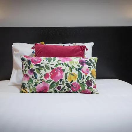 Behan's Horseshoe Bar & Restaurant فندق مبيت وإفطار