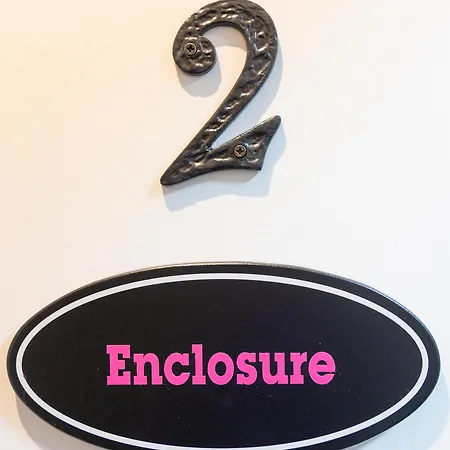 Behan's Horseshoe Bar & Restaurant 5*