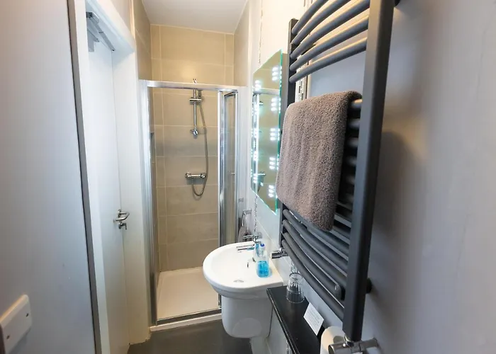 Behan's Horseshoe Bar & Restaurant