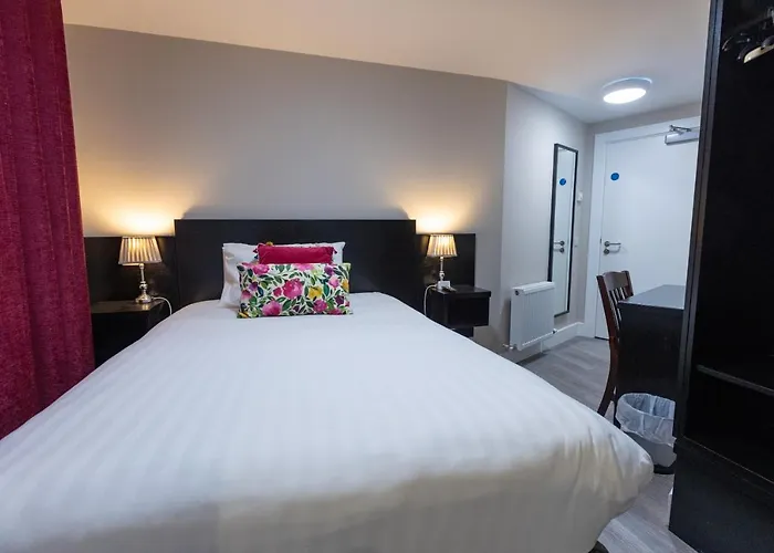 Behan's Horseshoe Bar & Restaurant 5*