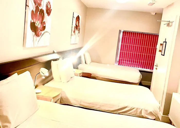 Behan's Horseshoe Bar & Restaurant Bed & Breakfast