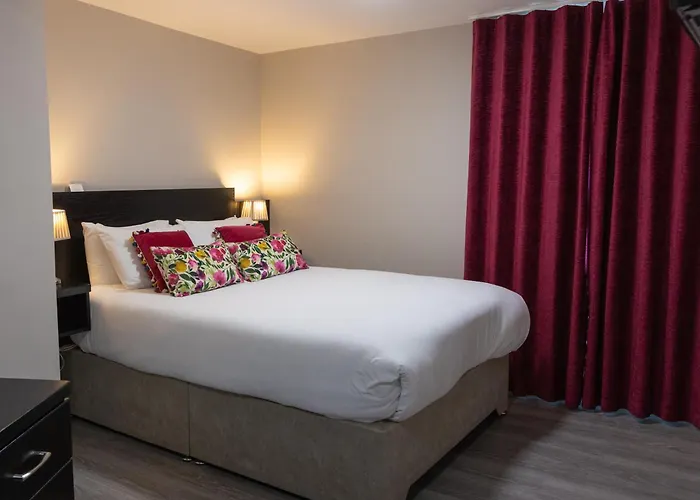 Behan's Horseshoe Bar & Restaurant Bed & Breakfast